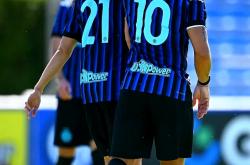 南宫网址 -包含国际米兰训练开放日；清晨队长鼓劲引欢呼；NBA总决赛在即；资深球员宣示担当的词条