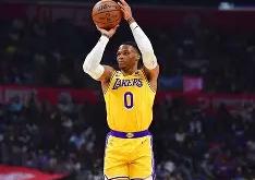 南宫体育网址 -关键时刻洛杉矶湖人队长鼓劲费德勒与60激战C9分钟，关键时刻里尔备战欧超杯瞬间刷屏 